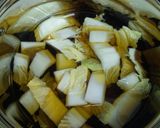 野菜たっぷり！我が家の煮込みうどん♪作り方2写真