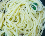 長ネギの青いところとシメジの和風パスタ作り方3写真