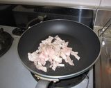 野菜たっぷり☆メークインと豚バラ炒め作り方3写真