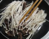 ＊牛肉とエノキの甘辛コショー炒め＊作り方3写真