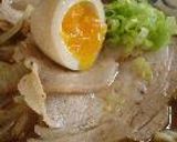丸くてでっかい「ラーメンチャーシューと一緒にねかせる半熟ゆで卵」作り方8写真
