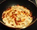 カニとまいたけのトマトクリームパスタ作り方5写真