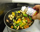 簡単☆彩り野菜のイタリアンおかずサラダ作り方3写真