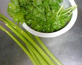 八方美人な☀ゆでセロリ作り方1写真