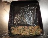 残った餃子の具で☆卵巻き作り方1写真