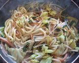 春キャベツと桜海老のカレー焼きうどん作り方5写真