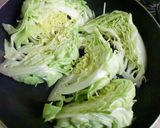 ★春キャベツとアンチョビのステーキ★作り方1写真