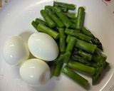 アスパラと玉子の白身のサラダ作り方1写真