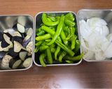 簡単！豚と茄子とシシトウの味噌炒め作り方1写真