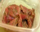 ■豚ひれ肉の塩こうじハーブ焼き■作り方1写真
