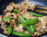 豚肉とスナップエンドウの醤油炒め★作り方3写真