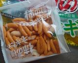 キムチと柿ピーにクリームチーズを添えて作り方1写真