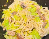サバ缶と春キャベツの簡単ペペロンうどん作り方5写真