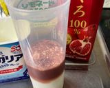 ざくろジュースのヨーグルト割り☆作り方2写真