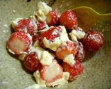 苺とクリームチーズのハニーマスタード風味作り方3写真