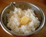 アラ簡単♪ウマウマお手軽バターライス作り方1写真