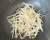 フライパンで簡単⭐︎もやしチーズオムレツ作り方2写真