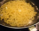 超簡単！シーフードのクリームチーズパスタ作り方2写真