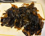 わかめとカニかまと玉ねぎのだしマヨ和え作り方1写真
