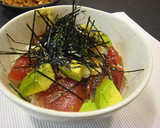 我が家のポキ丼（アボカドとマグロの丼）作り方7写真