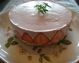 ２層で華やか♪イチゴのチーズケーキ作り方24写真