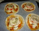 餃子の皮で作るクリスピーピザ作り方4写真