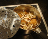 玉ねぎとぶなしめじと練りもののささっと煮作り方4写真