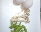 ★枝豆とぶなしめじの卵焼き★作り方1写真