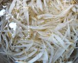新ごぼうとゆで豚の香味和え作り方5写真