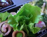 お弁当の隙間に♪レタスでお花作り方1写真