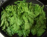 簡単！菊菜（春菊）のめんつゆマヨ和え☆作り方1写真