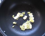 ワカメと青菜のシンプル塩焼きそば作り方3写真
