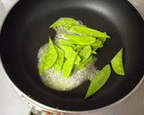 お弁当のおかず☆絹さやの卵とじ作り方2写真