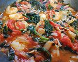 海老とほうれん草のトマトソースパスタ作り方8写真