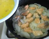 たっぷり玉ねぎと鮭のオムレツ作り方6写真