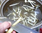 簡単で節約料理　豚コマとゴボウのかき揚げ作り方4写真