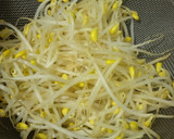 ◎簡単もう一品◎茹でもやしのピリ辛だれ作り方1写真