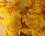 朝食に! きゅうりと卵のからしマヨサンド作り方3写真