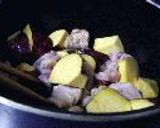さつま芋と鶏の甘辛煮作り方2写真