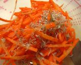 お弁当おかず：人参とじゃこのレンジ蒸し作り方3写真
