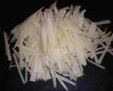 千切り大根と麩の味噌汁作り方1写真