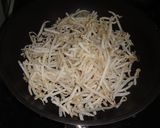 うどんみたいな、焼きもやし作り方3写真