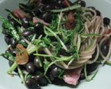 黒豆入りベーコンと水菜のペペロンチーノ作り方10写真