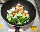お手軽弁当☆鶏からあげの甘酢炒め作り方4写真