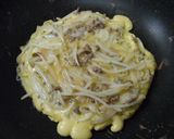 もやしと挽肉のオープンオムレツ作り方5写真