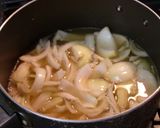 豚バラとじゃが玉の味噌コンソメスープ作り方4写真