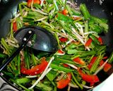 空芯菜と牛ひき肉のオイスターソース炒め作り方4写真