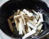 ★キムチ鍋の素で～簡単ごぼうステッィク★作り方3写真