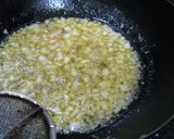 辛そうで辛くないかなり辛め食べるラー油作り方2写真