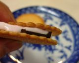 簡単おやつ♪１分でマシュチョコサンド作り方4写真